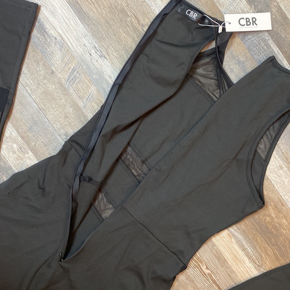 CBR black stretch jumpsuit size S-M NWT Back Zip Closure Mesh Details Curve - Picture 8 of 16
